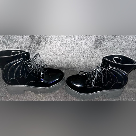 Black Shiny Vegan Leather Boots With Wings - Picture 2 of 6